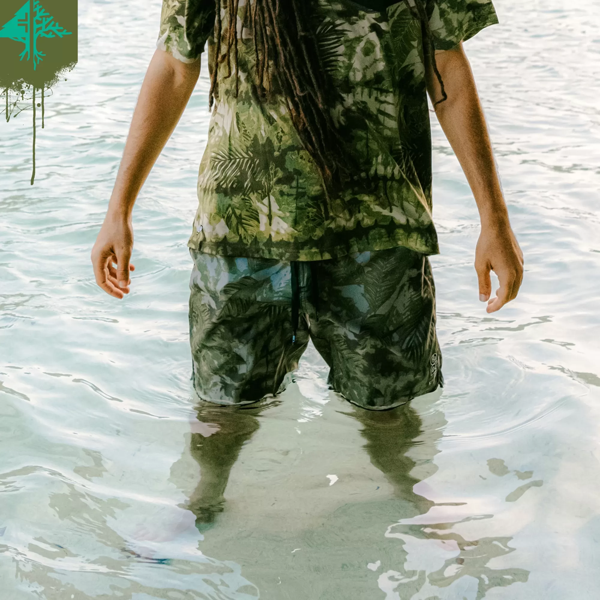 extra_rooted_hybrid_tech_shorts_2.webp Shorts-LRG Extra Rooted Hybrid Tech Shorts Sage